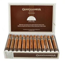    (Guantanamera Cristal)
